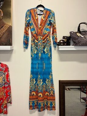 Women’s dress